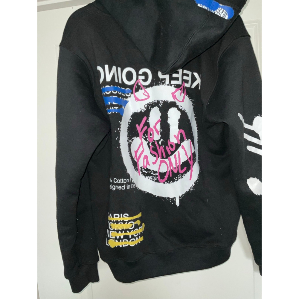 Unisex Graphic Hoodie Size Large - Picture 9 of 12